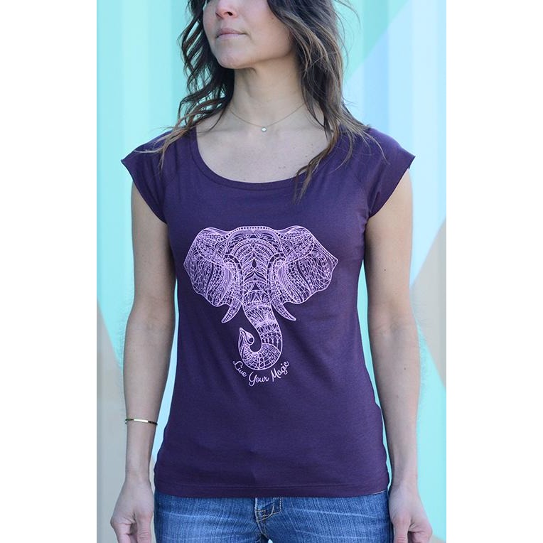 Live your magic - Women's Bamboo Organic Raglan T-shirt Eggplant - Teeminder