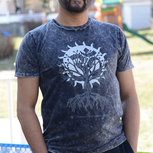 Om - Tree of Life - Rooted in gratitude - Men's 100% Combed Organic Cotton T-shirt